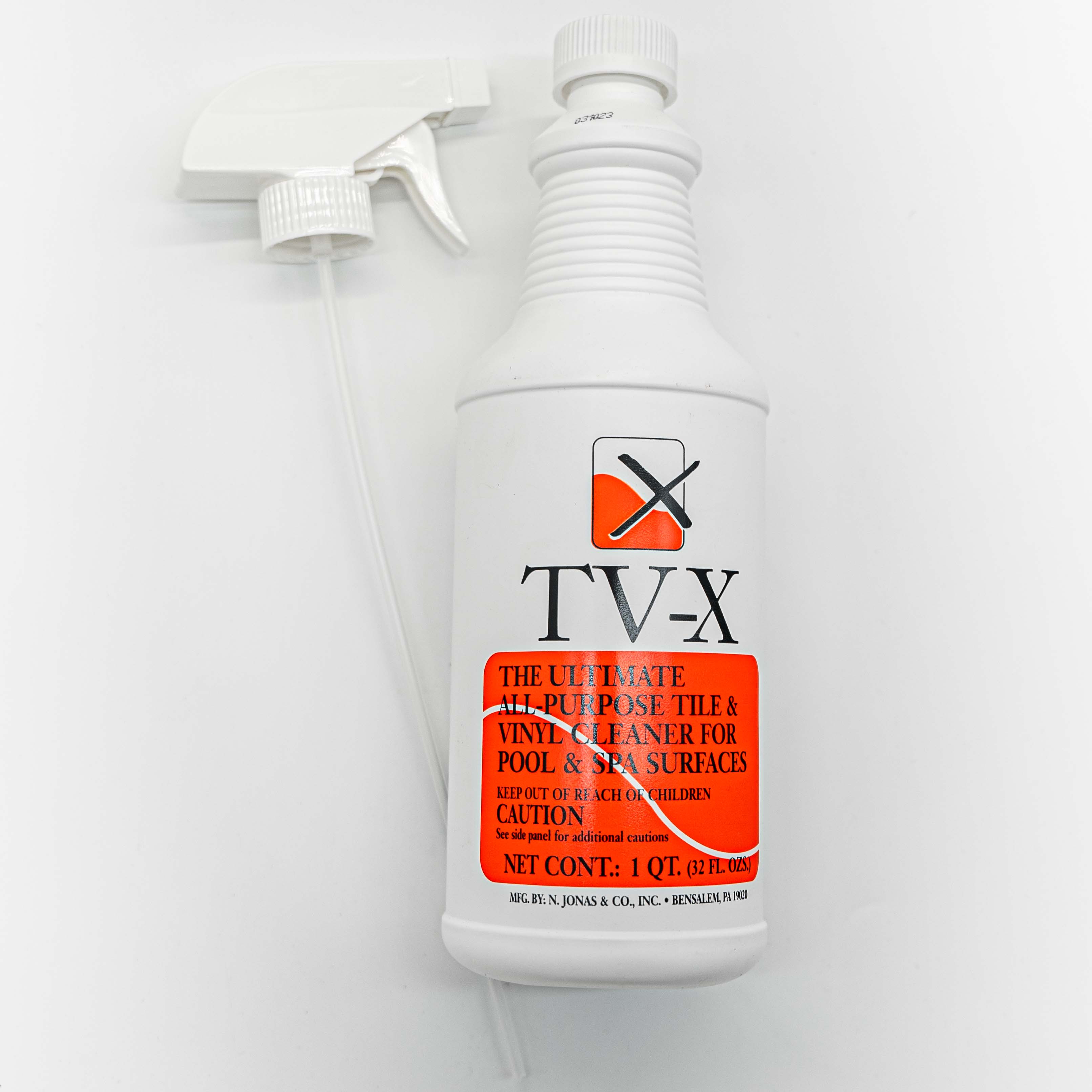 TV-X All Purpose Tile & Vinyl Cleaner for Pool & Spa Surfaces, 1 Quart